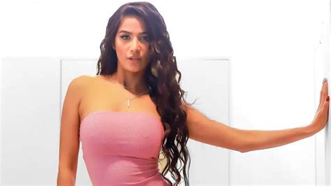 poonam pandey nude boobs|Poonam Pandey Nude: Full HD 1080p Porn Videos & Sex Tapes